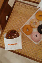 將圖片載入圖庫檢視器 Bacon X DUNKIN DONUT 毛孩嗅聞玩具 | 藏食玩具

